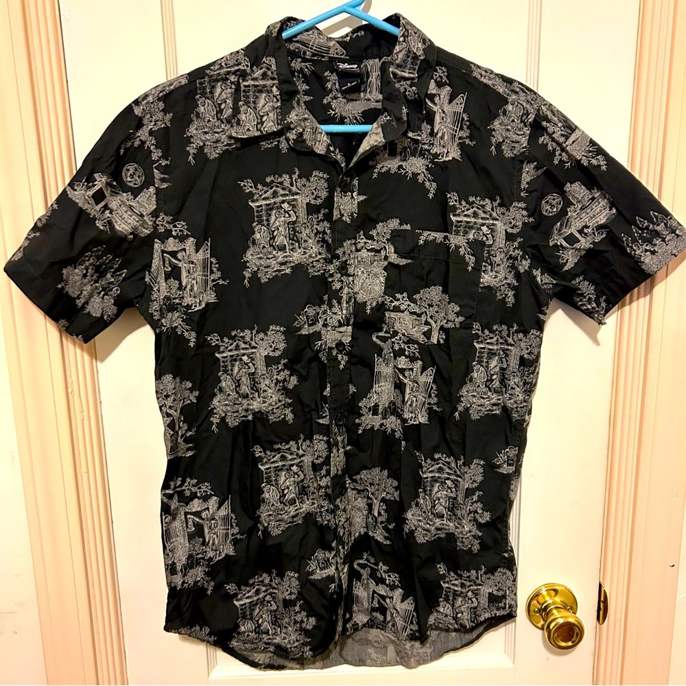 Disneyland Haunted Mansion Our Universe Button Up Shirt S